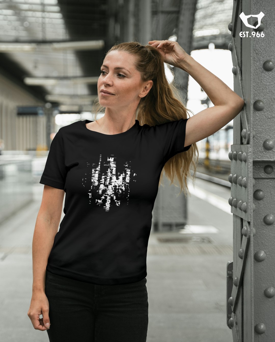 T-shirt damski | T-shirt męski | WARIACJA NA TEMAT ORŁA - obrazek 4